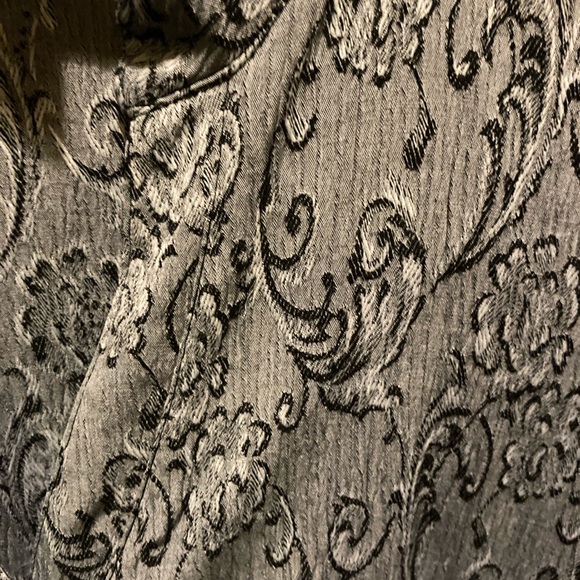 Dress Barn blouse sz Lg - Picture 7 of 7